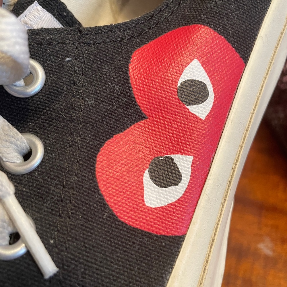 CDG Play/converse shoes